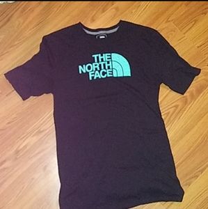 The North Face tee size XS